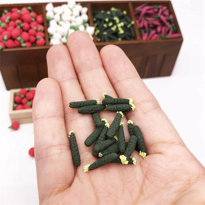 Dollhouse Fruit Food Vegetables Miniature Green Cucumber Dollhouse Mini Cucumbers Resin 1:12 Scale For Doll Kitchen Toys