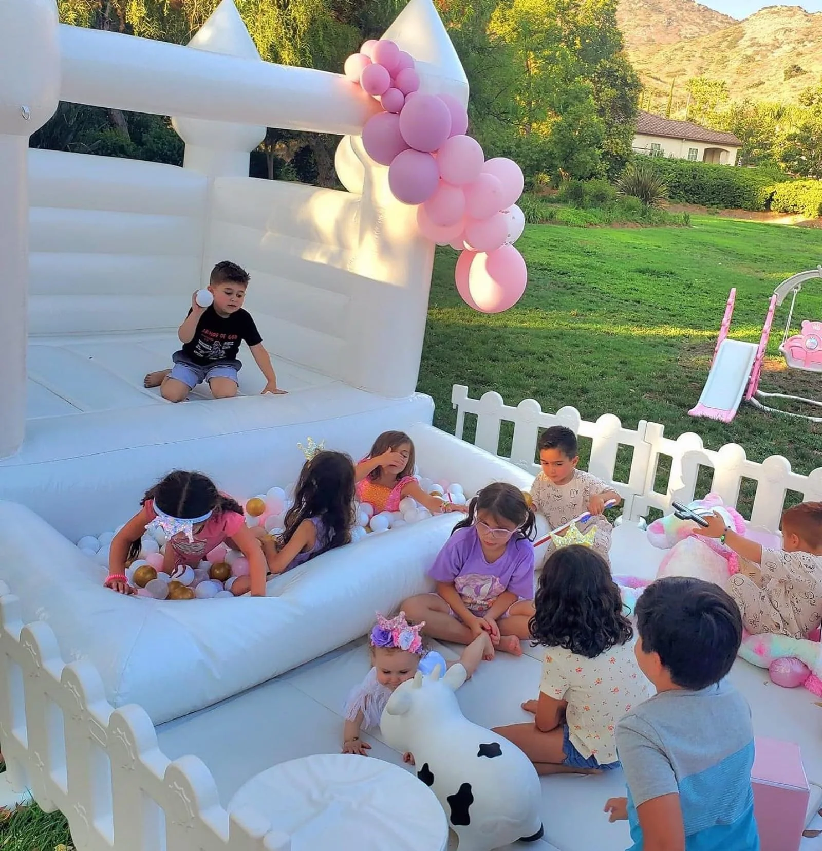 Castillo inflable de Casa de rebote blanco con Pit de bola y soplador de aire, Puente Blanco, castillo hinchable, decoración de boda, cama de salto, 10x8 pies