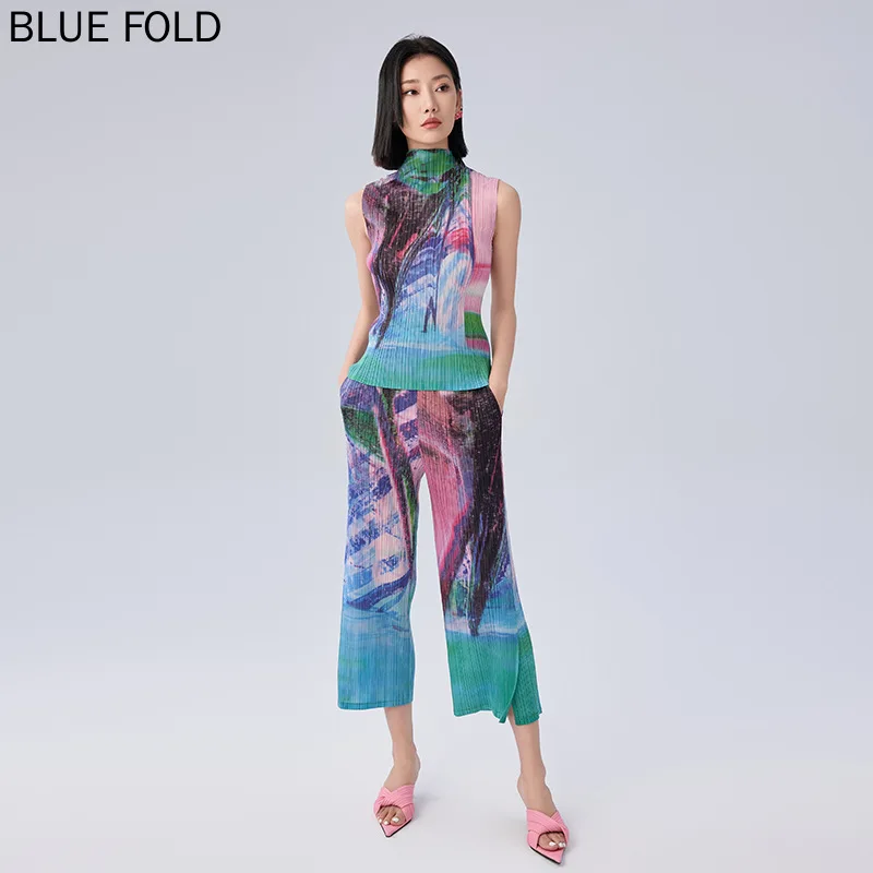 

Miyake Summer Ink Painting Printing and Dyeing Set Folded Sleeveless Top Slimming Straight Leg Pants Fashionable Two Piece Set