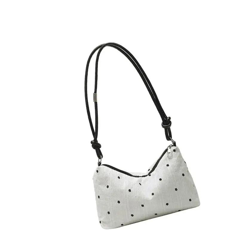 

D46D Stylish Wrinkles Texture Underarm Bag For Women Lightweight Casual Shoulder Bag