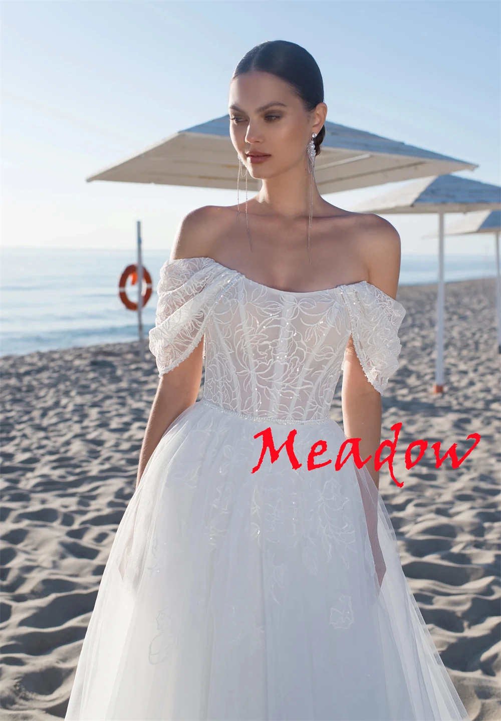 Vestido de novia de Organza blanco exquisito personalizado, vestidos de novia de cola de capilla de manga corta sin tirantes de alta calidad con hombros descubiertos