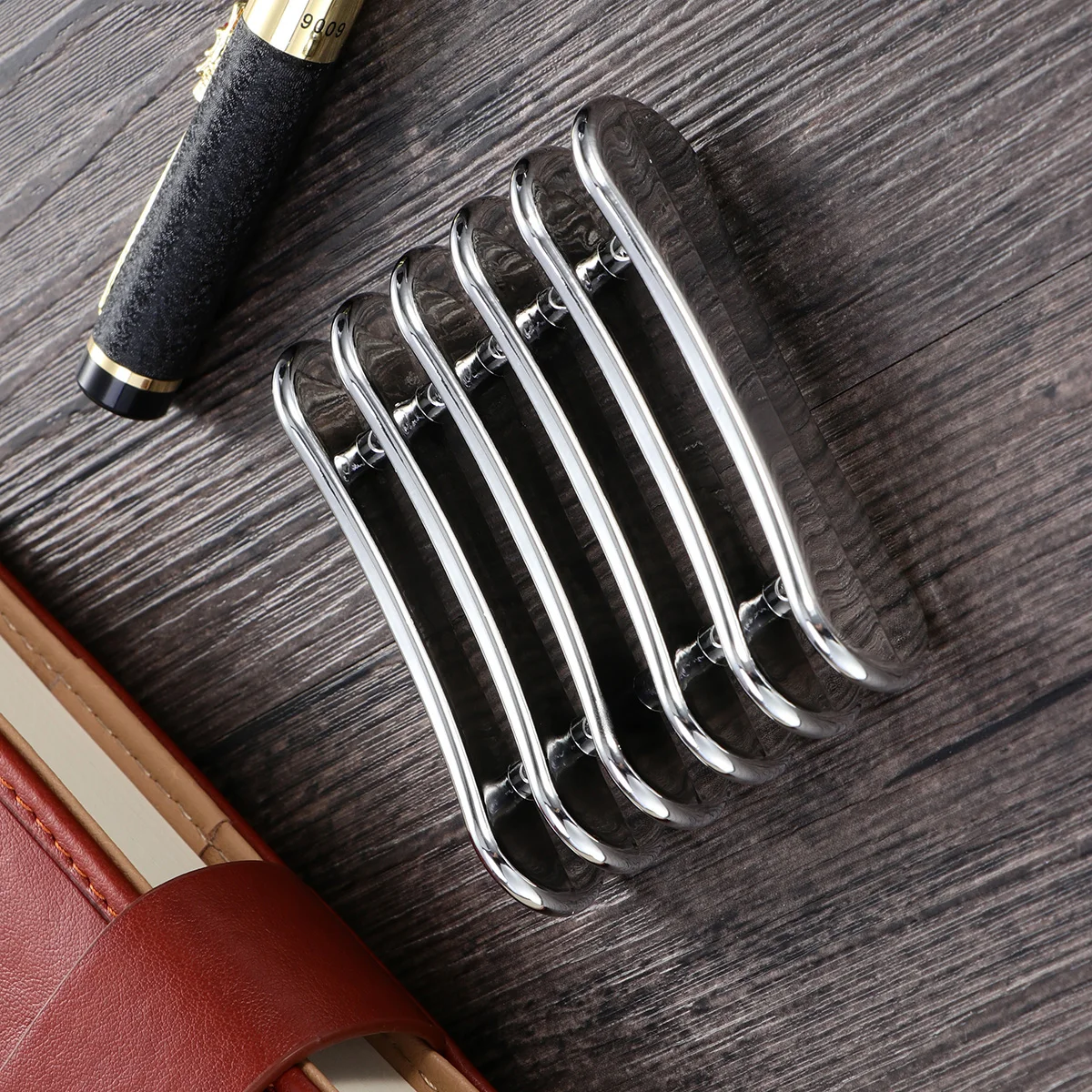 

5 Grid Art Pen Holder Electroplated Rack Stand For Uv Gel Pens Carving Tools Storage Purple Brush Tool Stand Holder For Gel