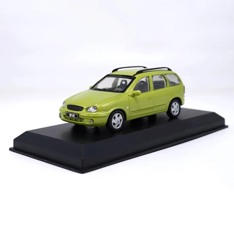 

GM Diecast 1:43 Scale Sail SRV Alloy Car Model Simulation Toy Finished Product Gift Collection Static Model Display Souvenir