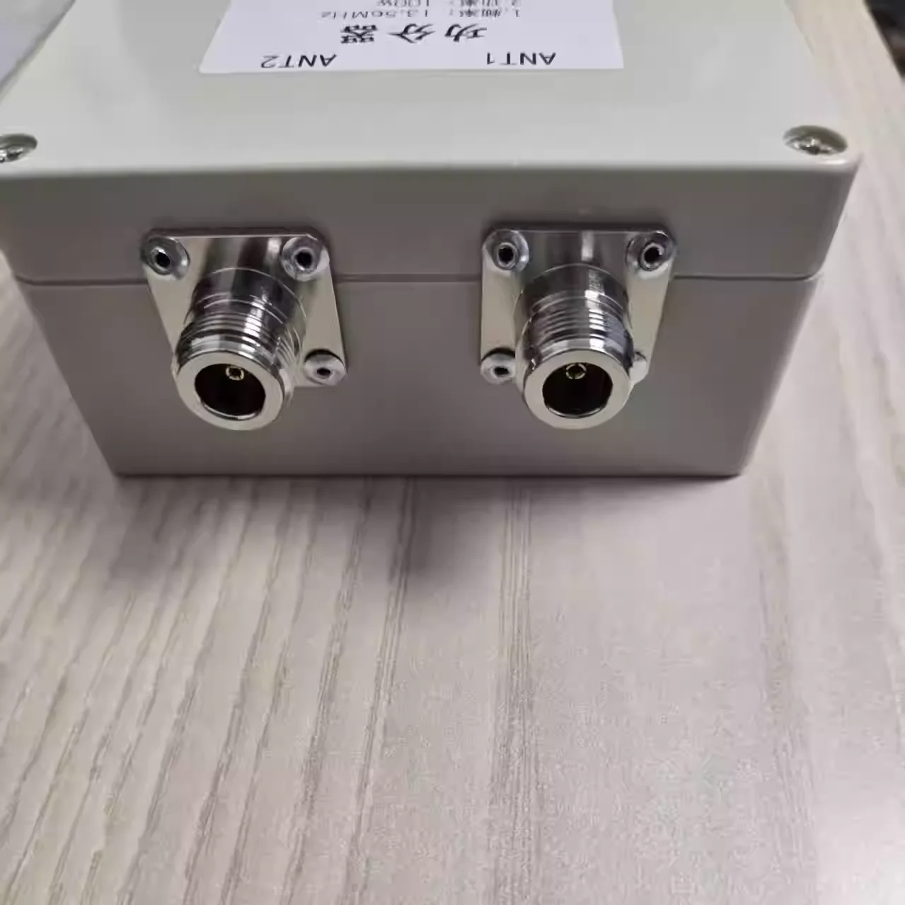 Power divider 13.56MHz 100W power divider N female seat 2 power divider 1/2