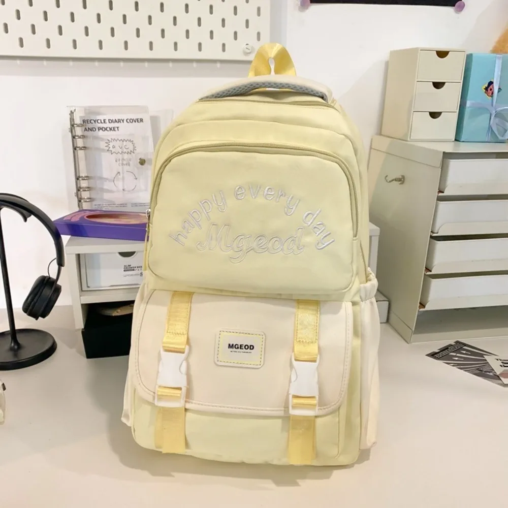 

New Large Capacity Backpacks Color Matching Cartoon School Bags Waterproof Wear-resistant Shoulders Bag Children