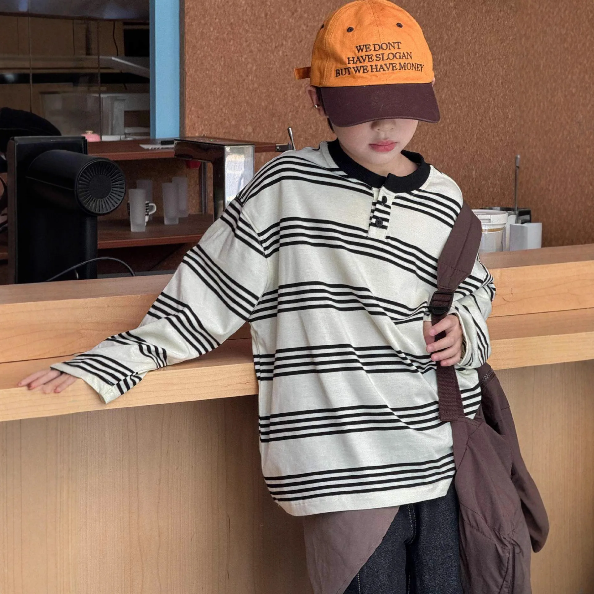 

Boys Top 2025 Autumn New Childrens Clothing Korean Fashion Boys Baby Striped Loose Long-sleeved T-shirt Casual Simple All Match
