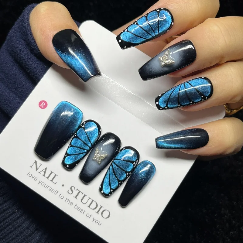 10 قطعة عين القطة الزرقاء الداكنة اليدوية اضغط على الأظافر كاذبة أسود أحمر الخدود الفرنسية الحلو كول فراشة أنماط نعش متوسط الأظافر وهمية