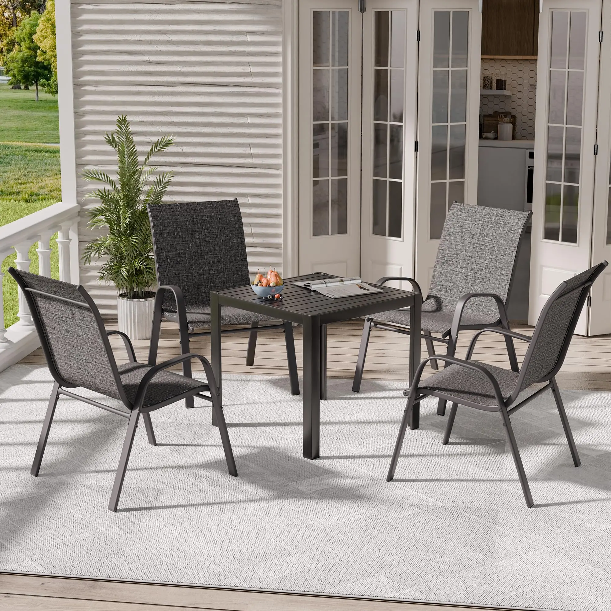 Sedie da pranzo da esterno impilabili per tutte le stagioni, set da giardino in quattro pezzi, mobili da esterno in stile moderno in metallo, adatti per il bordo della piscina,