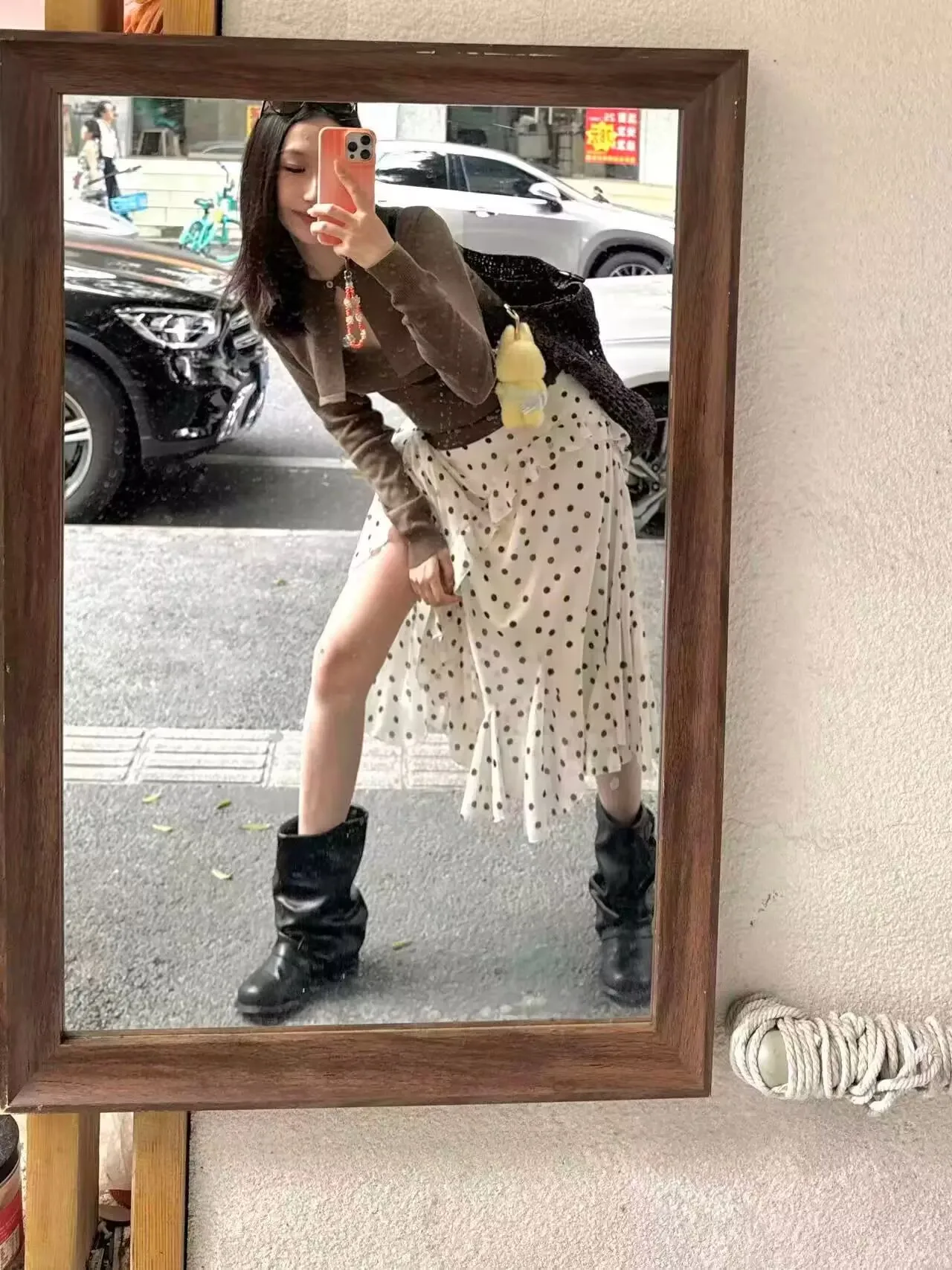 

Корейские нишевые товары: лучшие рекомендации! Стильная длинная юбка с рюшами в стиле ретро – женская юбка в горошек