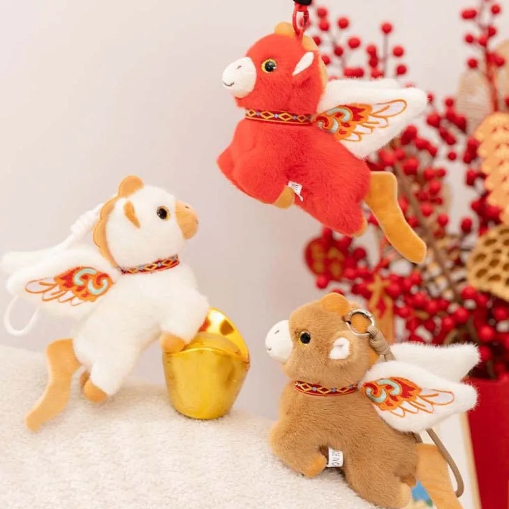 Grappig schattig Chinees dierenriem paard borduurwerk met vleugels paard jaar mascotte sleutelhanger zegen zacht gelukspaard hanger kinderen