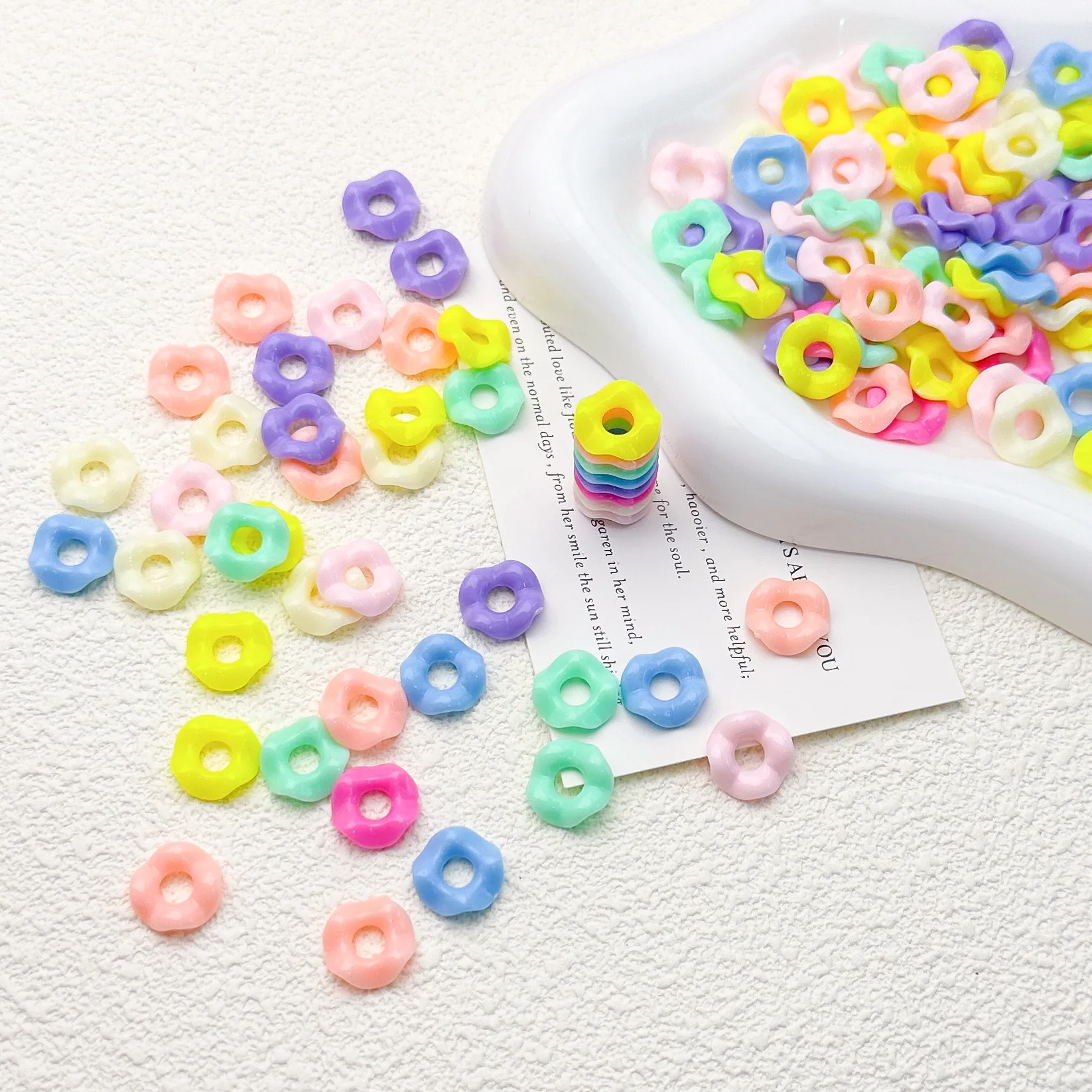 25PCS 13mm Pastel Wavy Ring Beads, Large Hole Floral Edge Loose Spacer Beads for DIY Jewelry Making