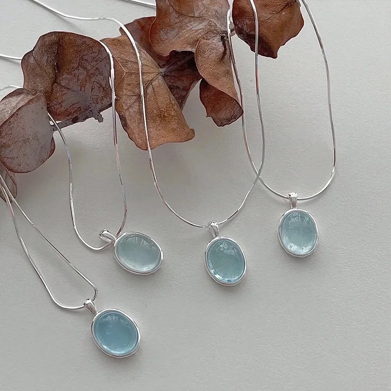 Luxuriöse zierliche rosa Mondstein-Regentropfen-Halskette mit Anhänger, Modeschmuck, blauer Naturstein, Traum-Aquamarin-Halskette für Frauen