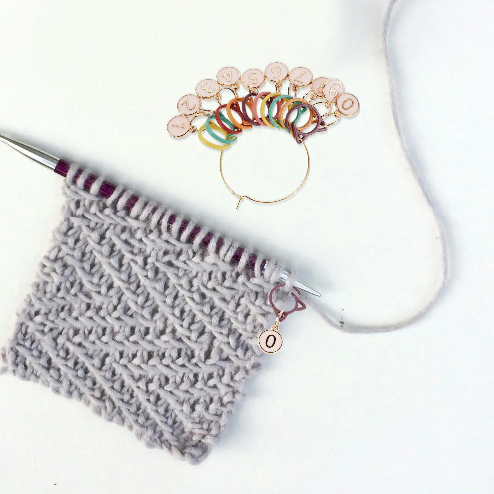 

1Set Knitting Tools Set Cute Cat Ear Alloy Stitch Markers Numbered 0-9 Locking Crochet Clip Markers Snag-Free Knitting Notions