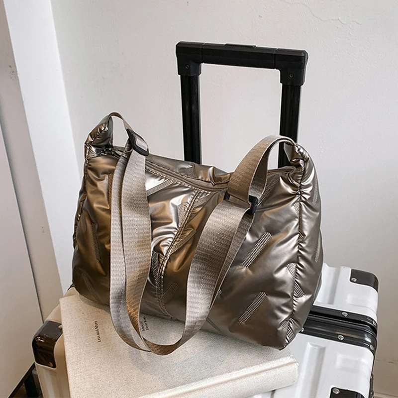 Mode Puffy Hobo Bag Daunen Tote Handtaschen Frauen Stepp Tote Tasche Große Kapazität Gepolsterte Schulter Tasche Casual Winter Pendeln Tasche – Detail 23