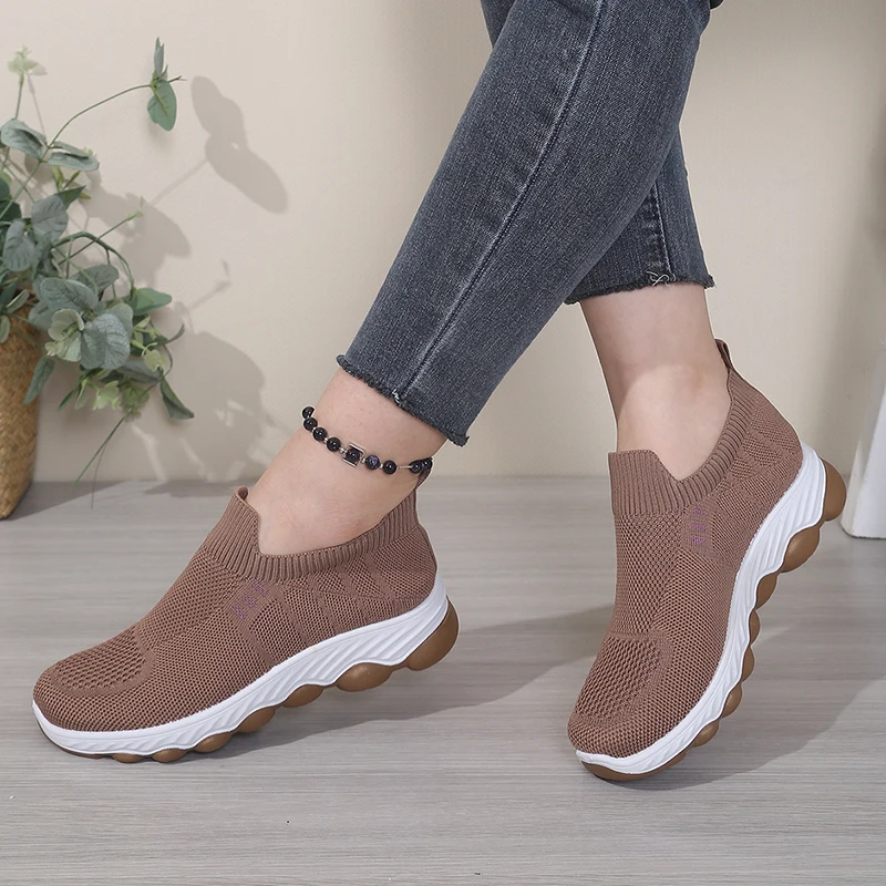 Gray Breathable Knit Mesh Slip-On Sneakers for Women, Lightweight Comfortable Shoes with Cushioned Wavy Sole view 4