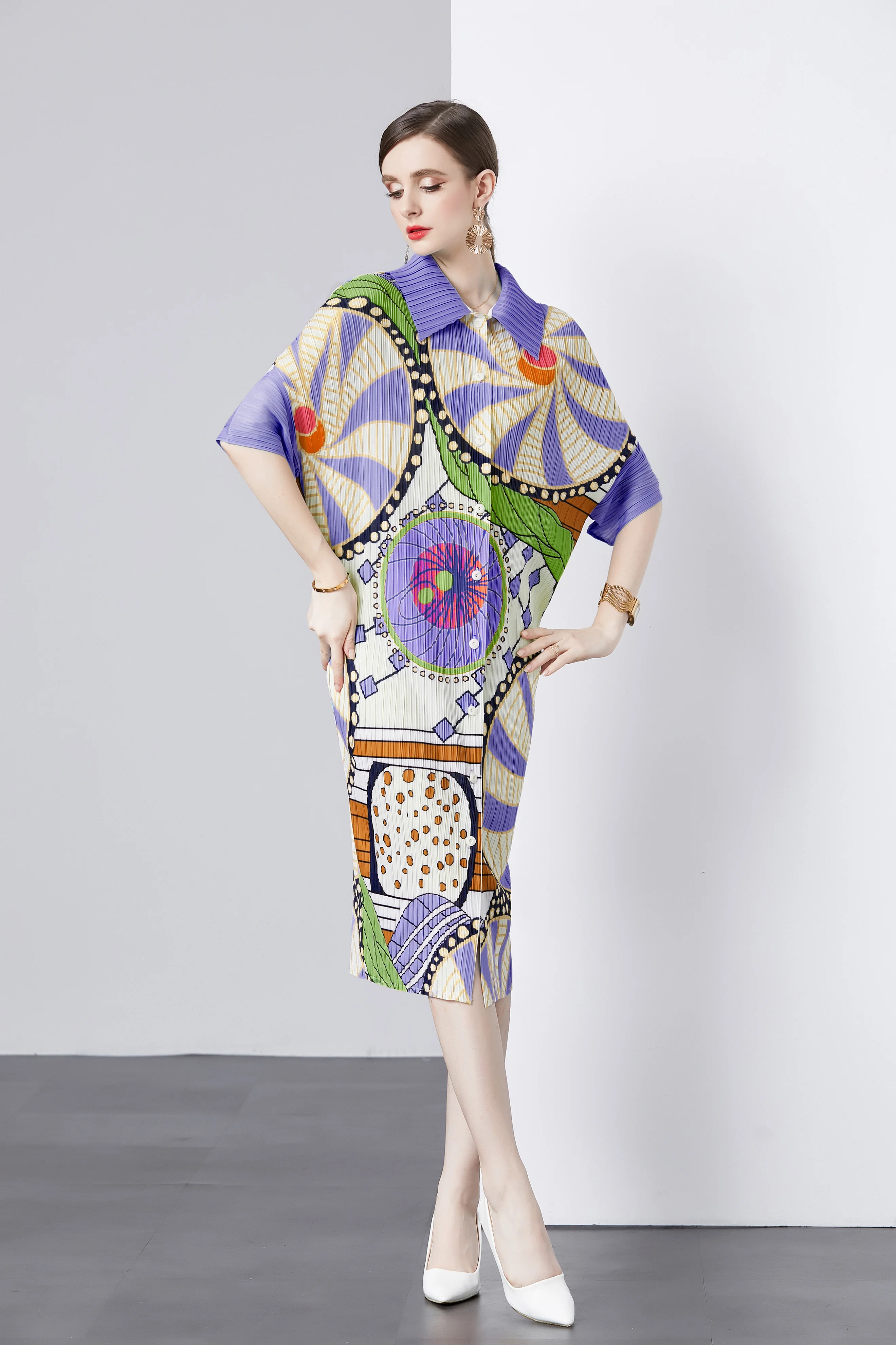 

Miyake Pleated Spring and Summer 2024 New Long Ladies Bat Sleeve Printed Loose Plus Size Elegant Casual Dress One-size-fits-all