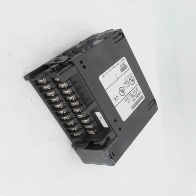 

New Original Programmable Logic Controller Module IC697ACC701 IC697ACC702 IC600WD002 IC690CBL710 IC693ACC328 IC693ACC330