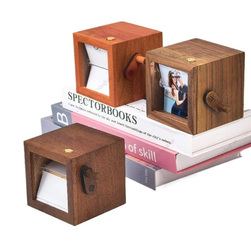 

Mechanical Hand Crank Album Dynamic Album High-end Black Walnut Handicrafts Computer Table Ornament Creative Gift