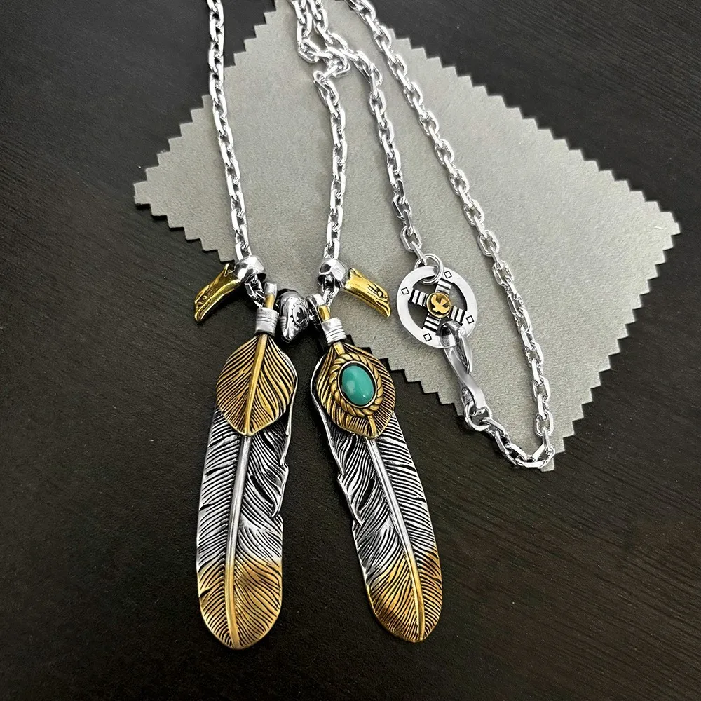 

Takahashi Goro's Goro Gold-Plated Leaf Inlaid Turquoise Feather Necklace with Gold-Plated Eagle Beak Japanese Style Couple