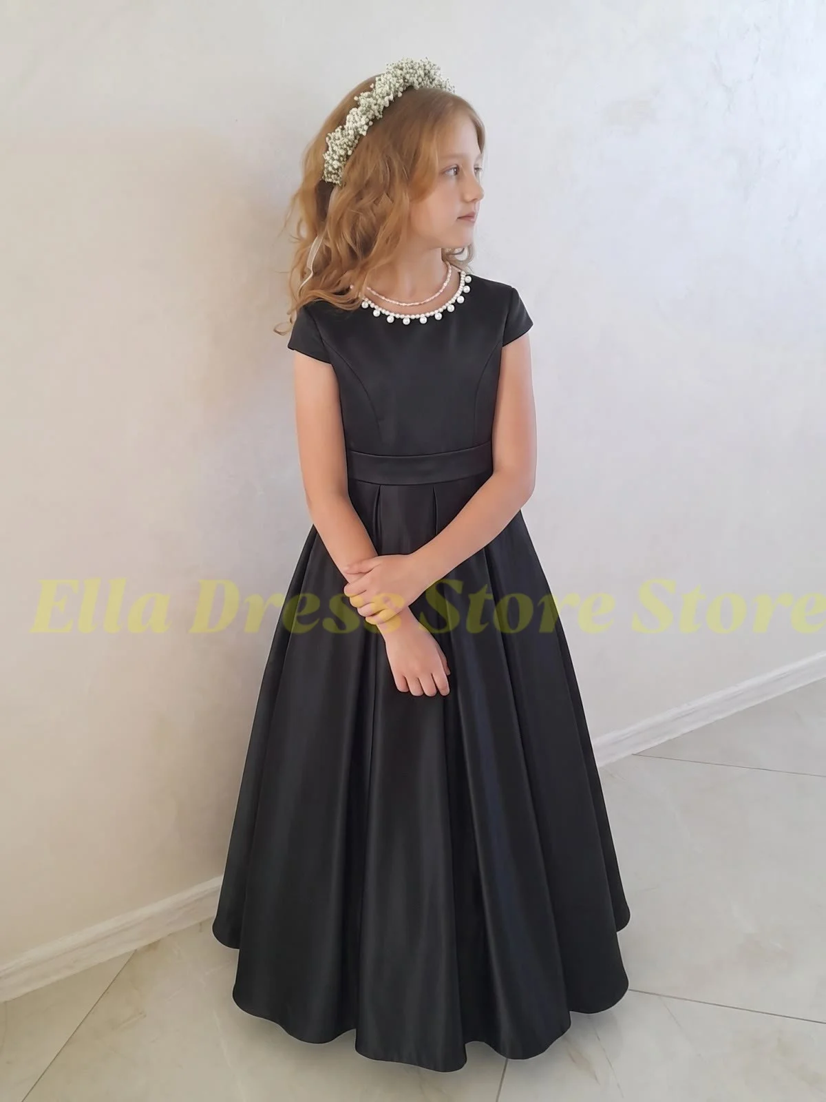 Maßgeschneidertes Großhandels-Blumenmädchenkleid für Hochzeiten, Satin, bauschig, mit Perlen verziert, schlicht, mit langen Ärmeln, Geburtstags- und Erstkommunionkleid – Detail 5