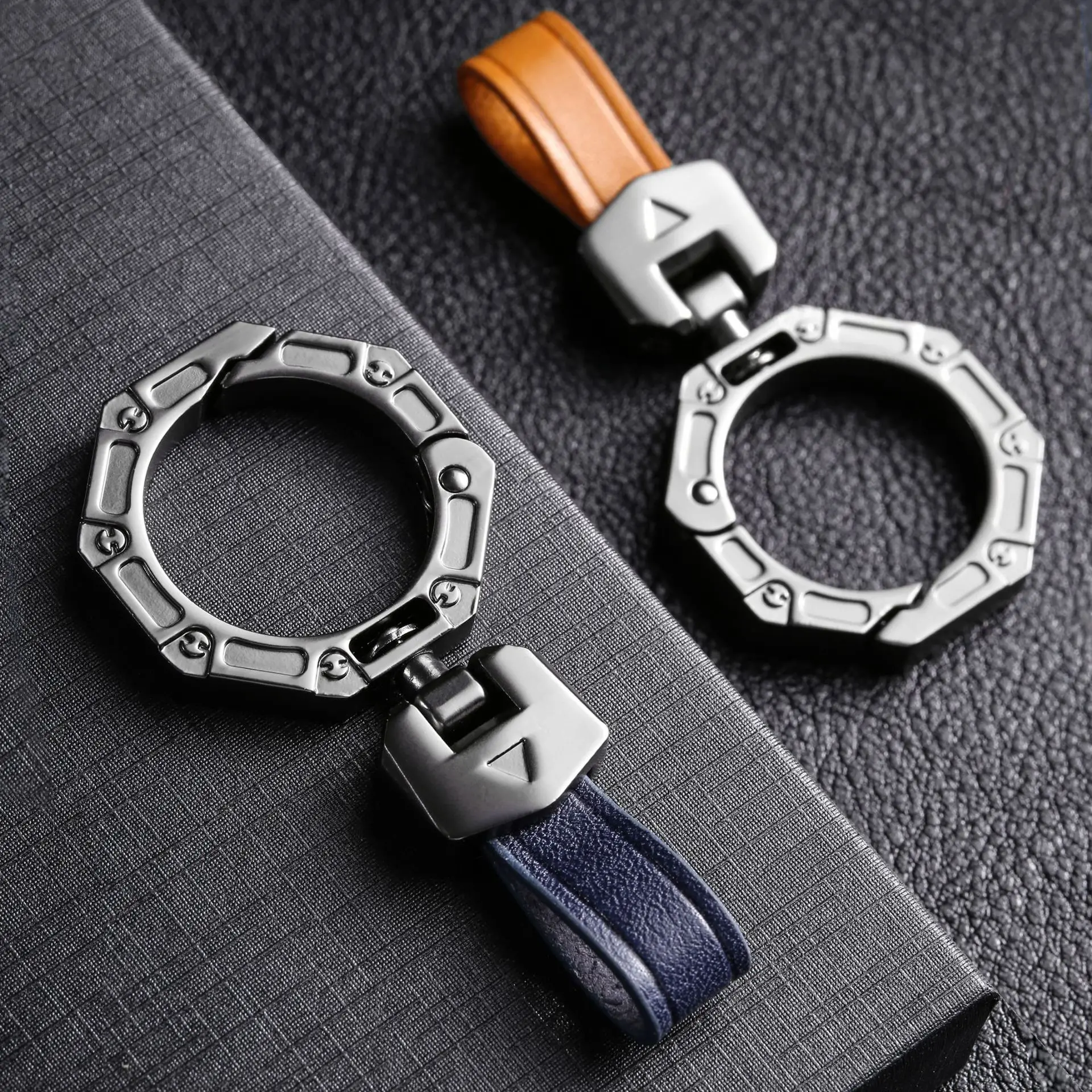 Car Key Fob Keychain Holder Genuine Leather Car Key Chains Clip Small Gifts For Man