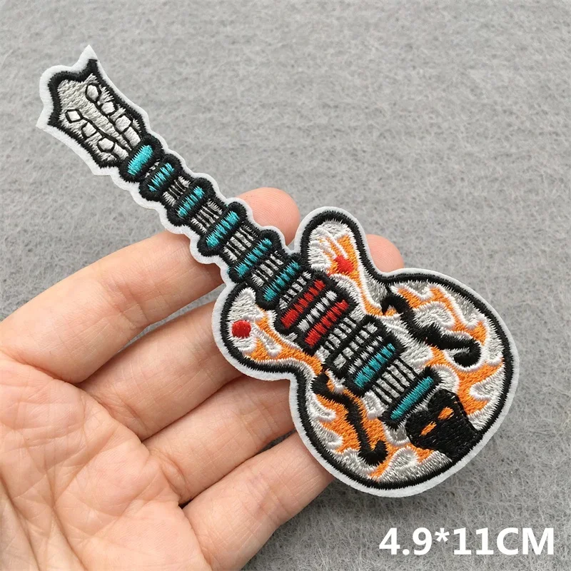 Rockmusik bestickte Aufnäher auf Kleidung, Aufkleber, DIY-Bügelapplikationen, Aufnäher für Kleidung, Jacke, Jeans, Headset, Gitarre, Streifen – Detail 16