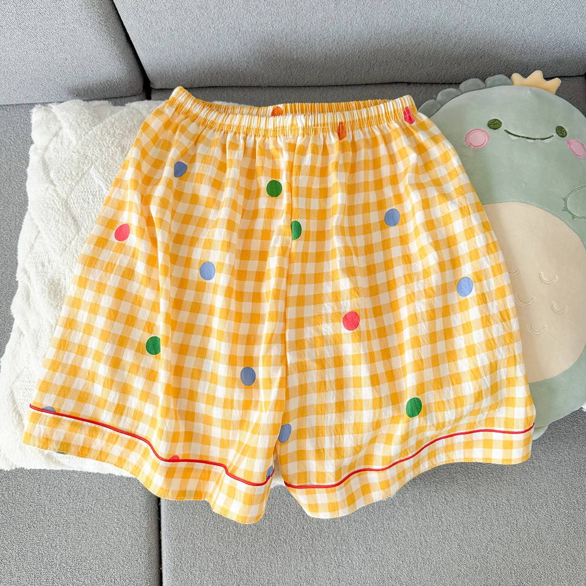 Women's Summer Pajamas, Thin Plaid Polka Dot Pattern Short-Sleeved Shorts, Sweet and Cute, Can Be Worn Outside in Summer, Two-Piece Home Wear Set image 4