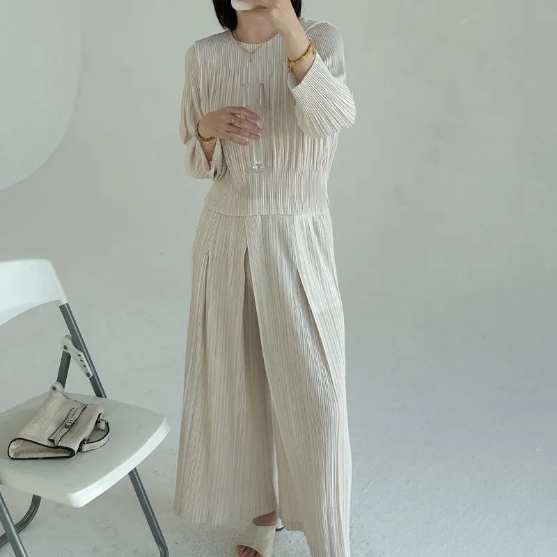 

Miyake 2026 New Pleated T-shirt Women's Waist Thin Top with Wide-legged Pants Fashion Commuter Casual Suit Large Size Stretch