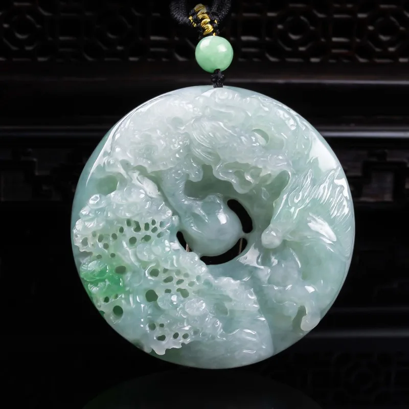 Natural A-grade jadeite dragon horse spirit thickened three-dimensional precision jade variety old high ice jade pendant