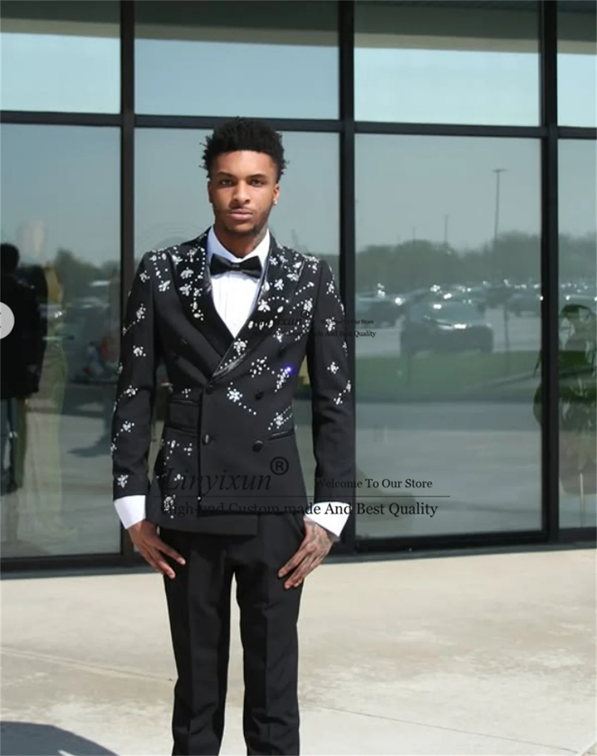 

Luxury Metal Embellished Men Suit Slim Fit Groom Prom Tuxedo Customized 2 Piece Sets Groom Blazer Male Crystal Party Ropa Hombre