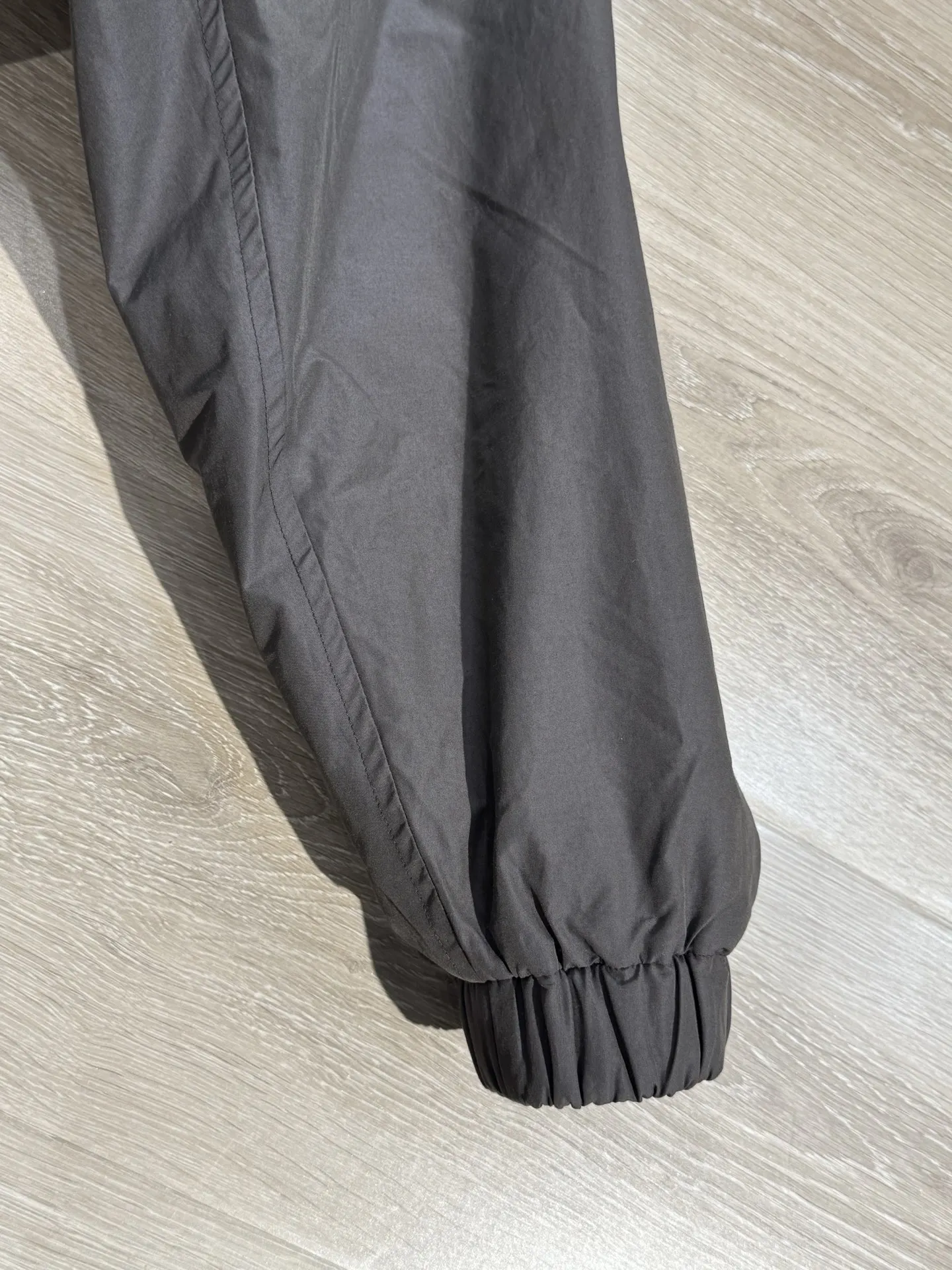 Nuevo Chaqueta de plumón de color Chocolate con capucha desmontable estilo Otoño/Invierno, abrigo cálido de estilo Retro para mujer