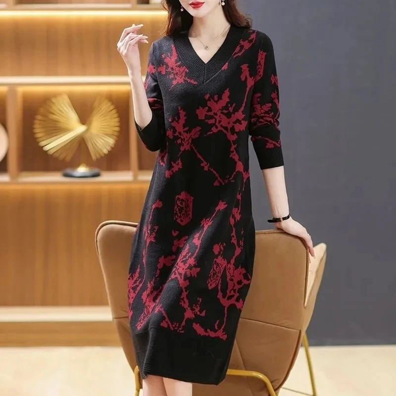 2024 Knitted V-Neck Pullover Sweater Dress Women\'s Autumn Winter New Large Size Thicken Woolen Sweater Dress Female Vestidos