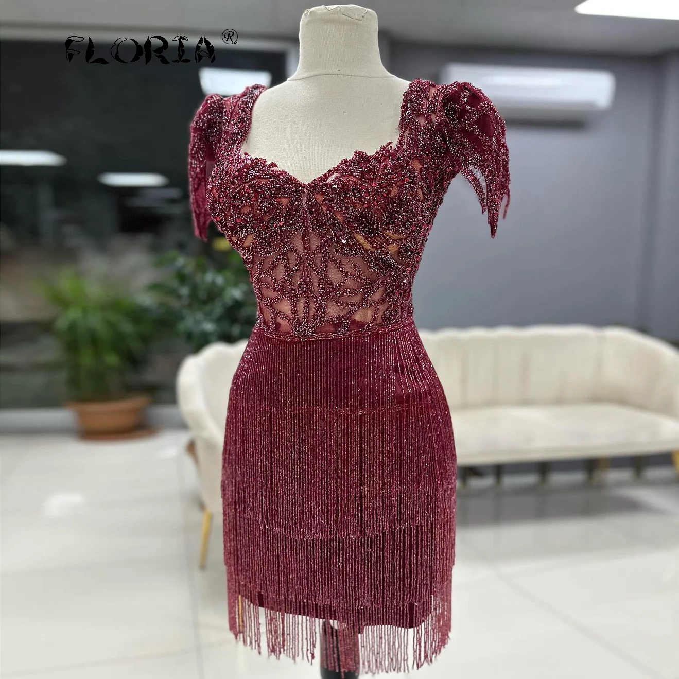 Burgundy Beaded Short Prom Dress with Short Sleeves 2025 Mini Graduation Homecoming Dresses Gown Cocktail Dresses Customized