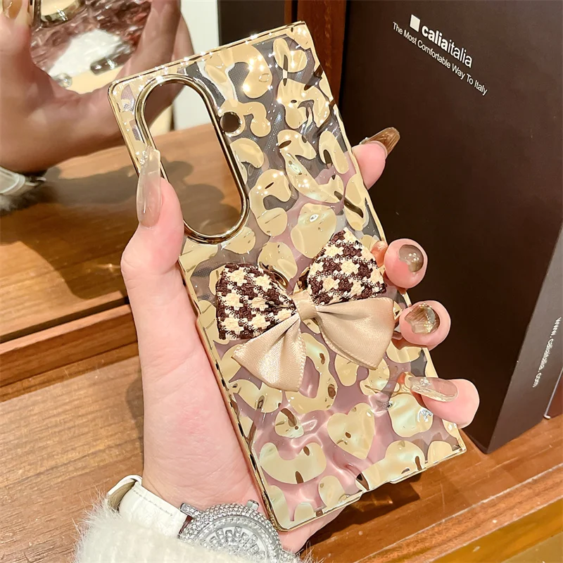 حافظة لهاتف سامسونج جالاكسي Z Fold 7 6 Fold7 Fold6 مع سلسلة حافظة لطيفة ZFold7 Funda