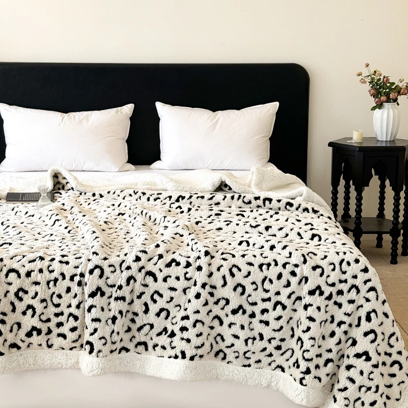 Super Thick Blanket for Winter Luxury Leopard Print Lamb Fleece Thow Blanket for Beds Coral Fleece Warm Thick Plaids Sofa Queen