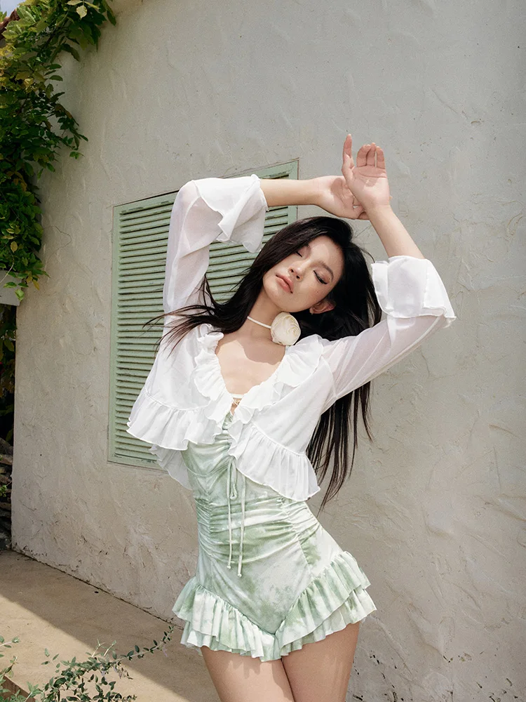 

2024 New Women's One-Piece Swimsuit Slimming Small Chest Gathered Long Sleeve Cover-Up High-End Fashion Conservative Hot Springs