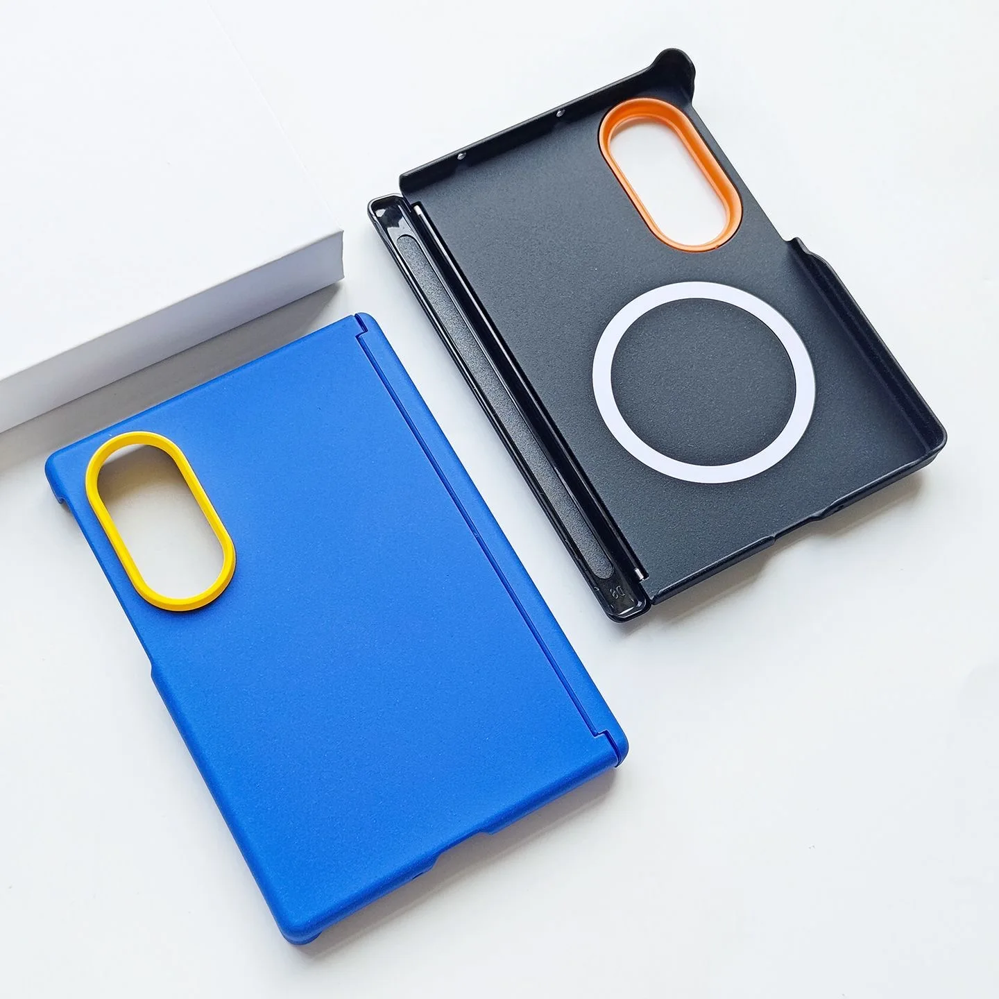 New Style Built-in Magnetic Rock Sand phone case For Samsung Galaxy Z Fold7 8Ultra 8Wide matte Hinge Protection Shockproof Cover