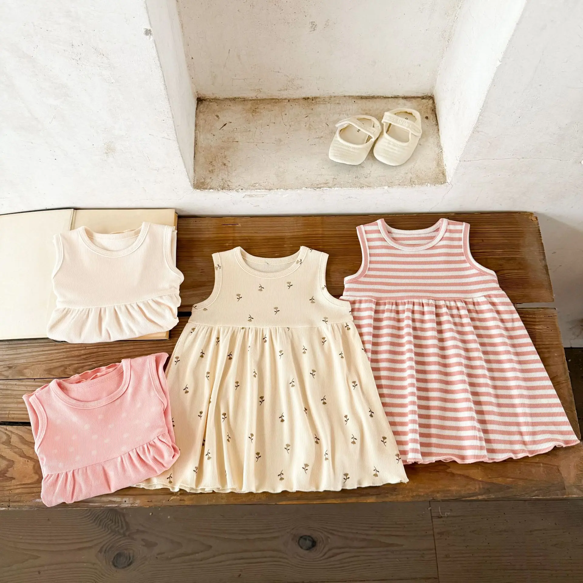 

Ins Newborn Girls Sleeveless Dress Cotton Thin Loose Dot Striped Infant Baby Girl Dress Soft Kid Girls Dress 6M-3T Girl Sundress