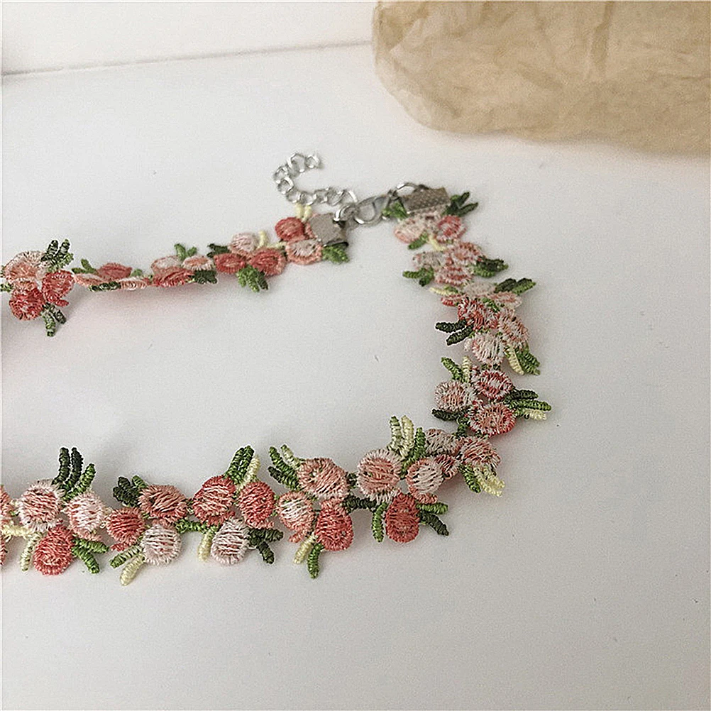 

Flower Shaped Collar Necklace Pink Fashion Jewelry For Women Elegant Creative Choker Neck Decoration Party Beach Wear