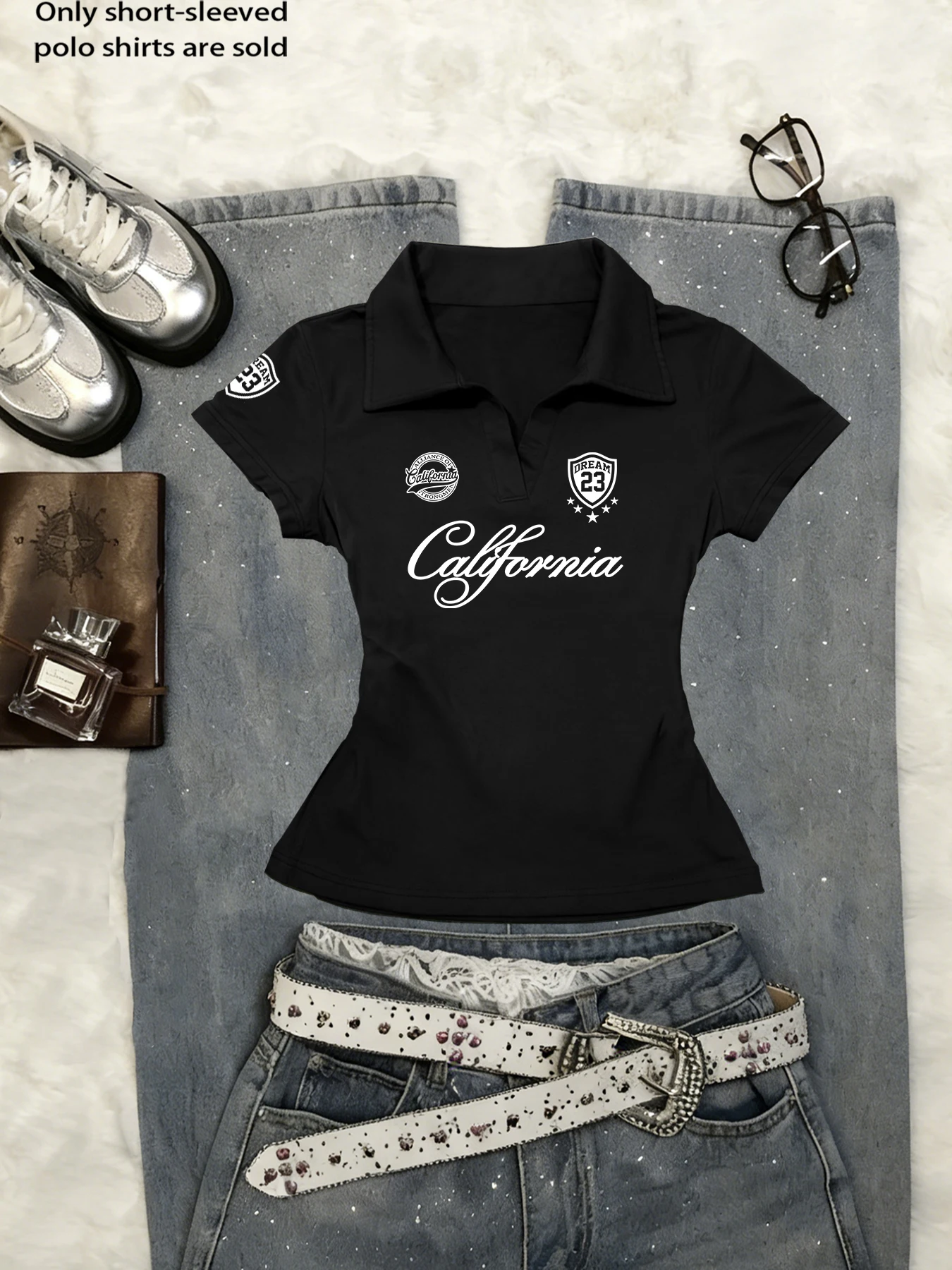 Summer Women's Slim Polo with Small V-Neck and Short Sleeves Is Easy and Fashionable This Is What You Really Need
