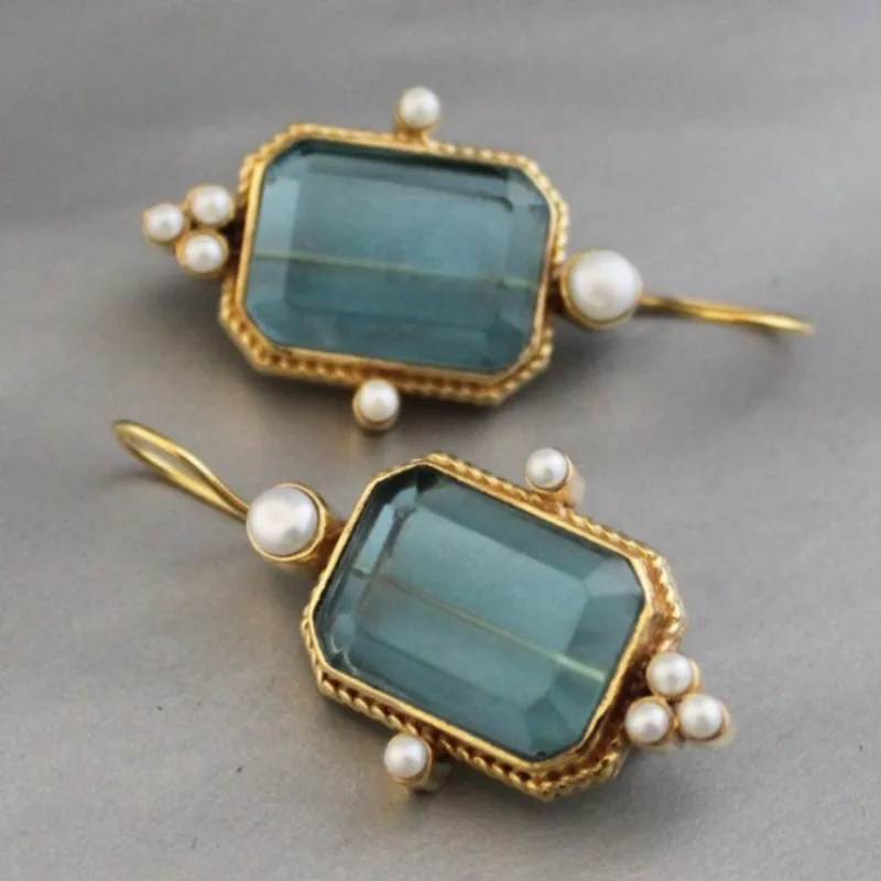 Blue Topaz Intaglio…