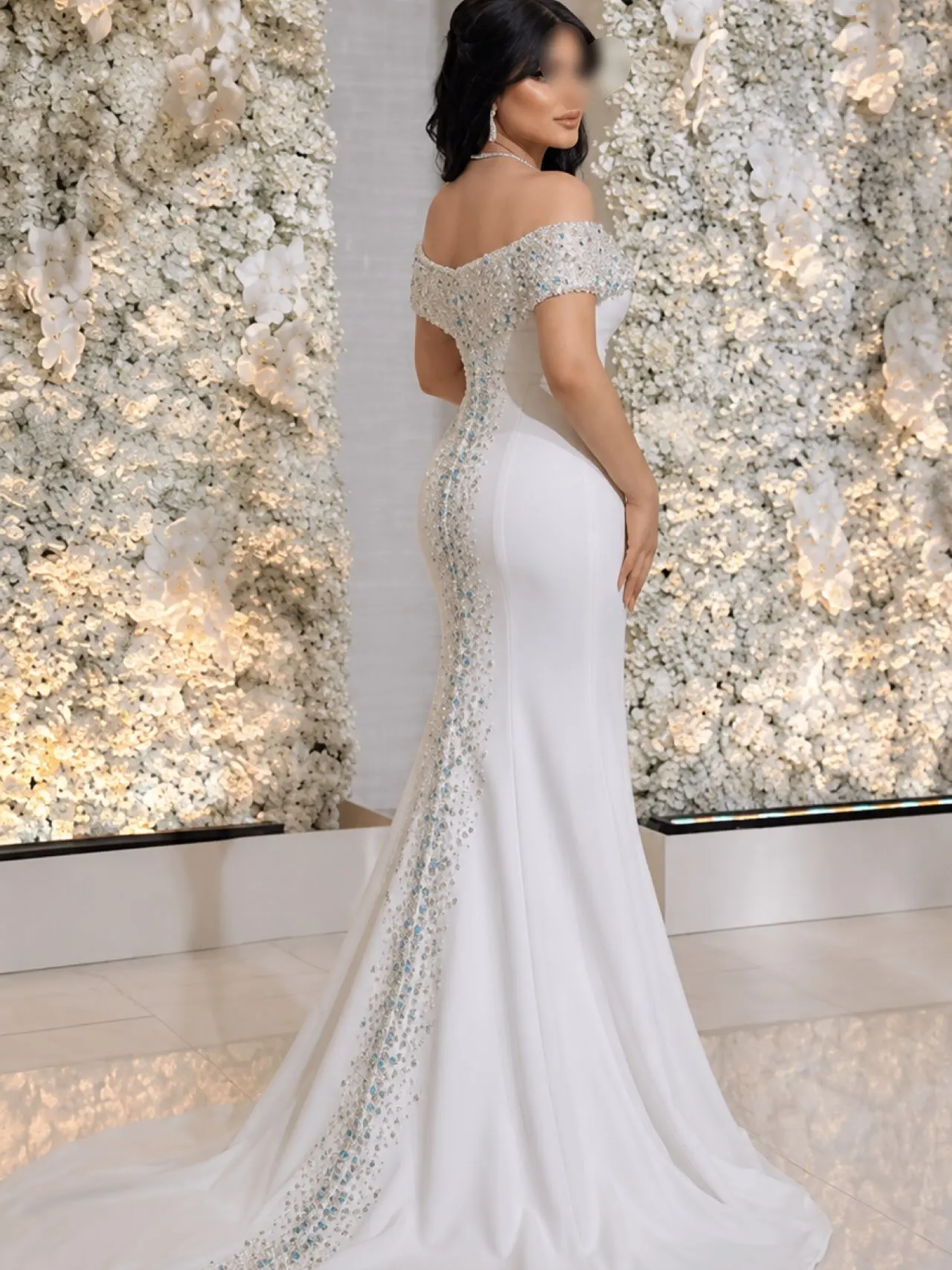 White Off-the-Shoulder Wedding Dress Handmade Crystal Beaded Neckline High Density Satin Fabric Slim Mermaid Silhouette Floor Le