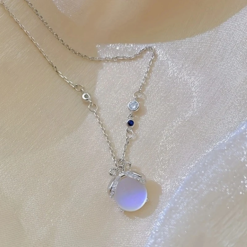 Fashion Trends Heart Firefly Moonstone Pendant Female Trendy Charm Necklace for Women Korean Style Clavicle Chain Jewelry Gift