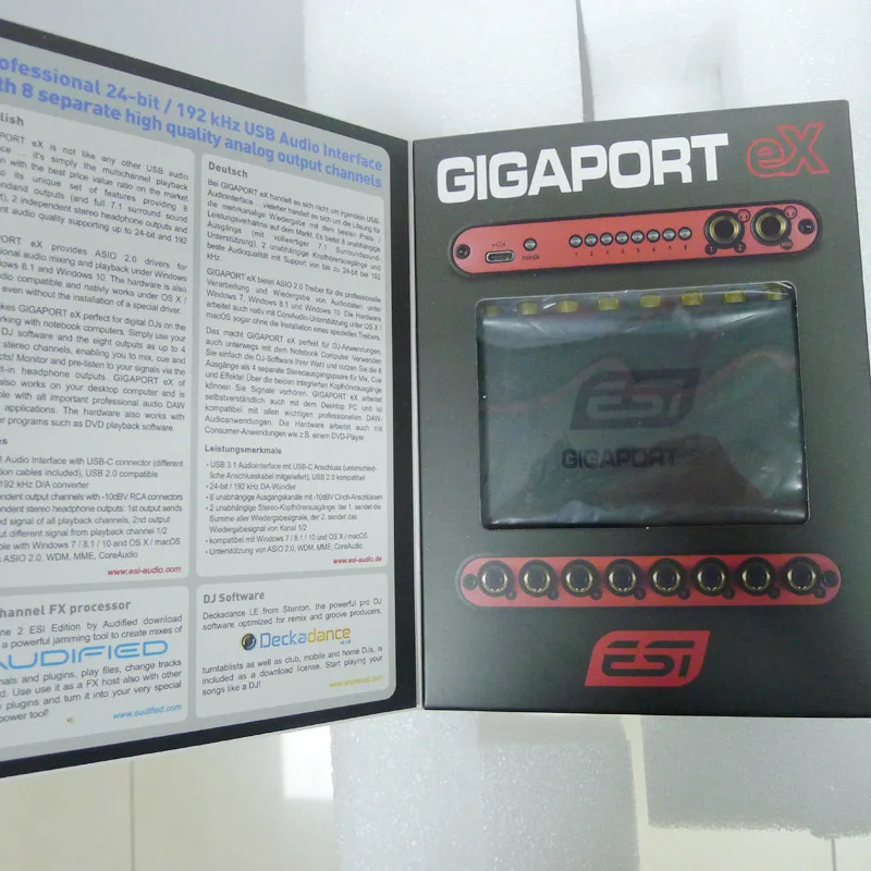 ESI GIGAPORT EX プロフェッショナル 24ビット/192kHz 8出力 USB