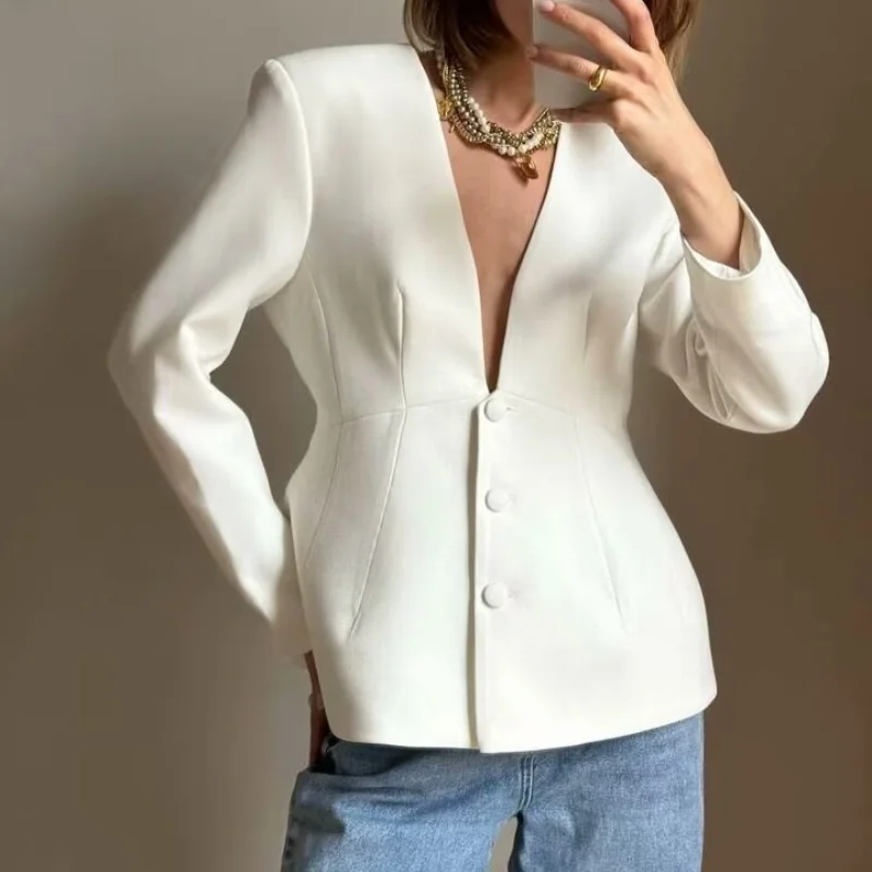 Temperament commuting high-end white two-piece suit for women with deep V-neck suit top and high-waisted suit wide-leg pants