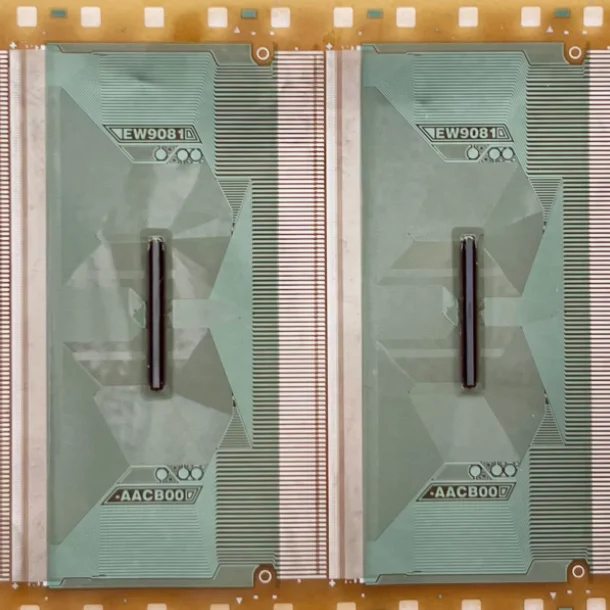 EW9081-AACB00 New Original Coil COF/TAB LCD Driver IC