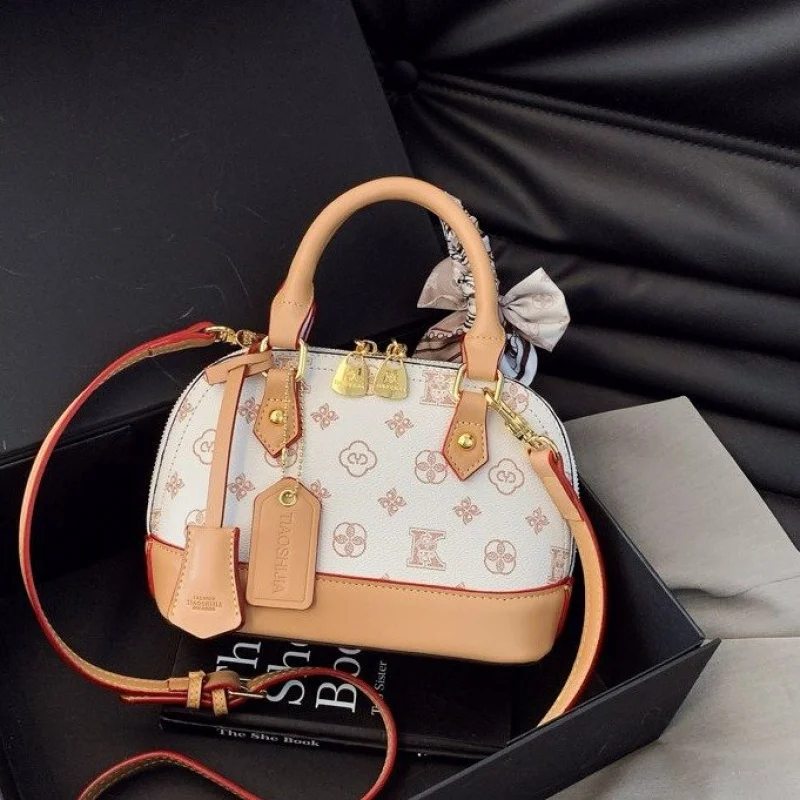 

Ladies Small Backpack with Striped Pattern Canvas Lightweight Suitable for Casual Daily Use and Outings