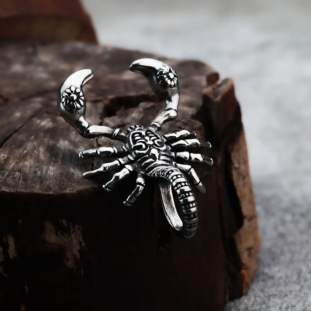 Gothic Retro Titanium Steel Poison Scorpion Personality Fashion Rock Punk Animal Men's Pendant Titanium Steel Jewelry