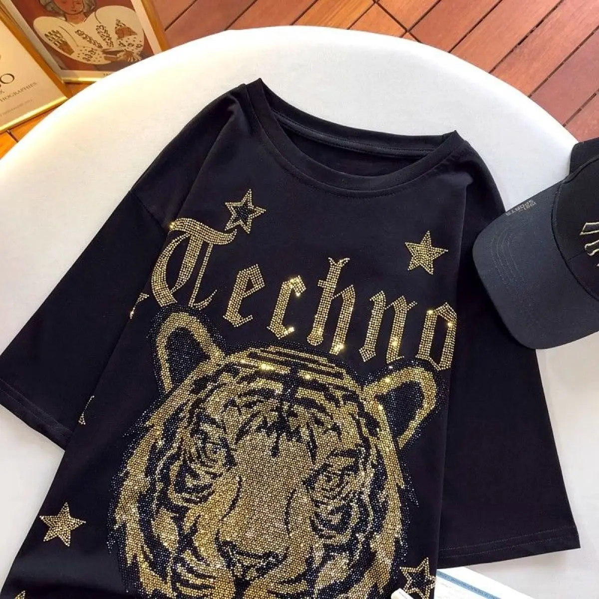 XL-4XL Rhinestone Tiger Luxury T-shirts Plus Size 150KG for Women Short Sleeve V-neck Loose Cotton Oversized Tunic Ladies