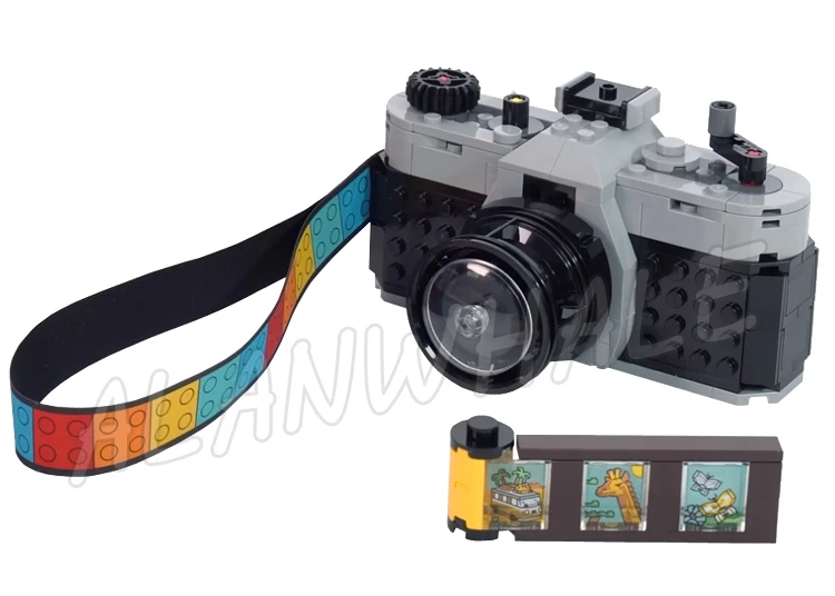 261pcs Creator 3in1 Retro Camera Moving Lens Video Photography TV 68004 Building Block toy Compatible with Model